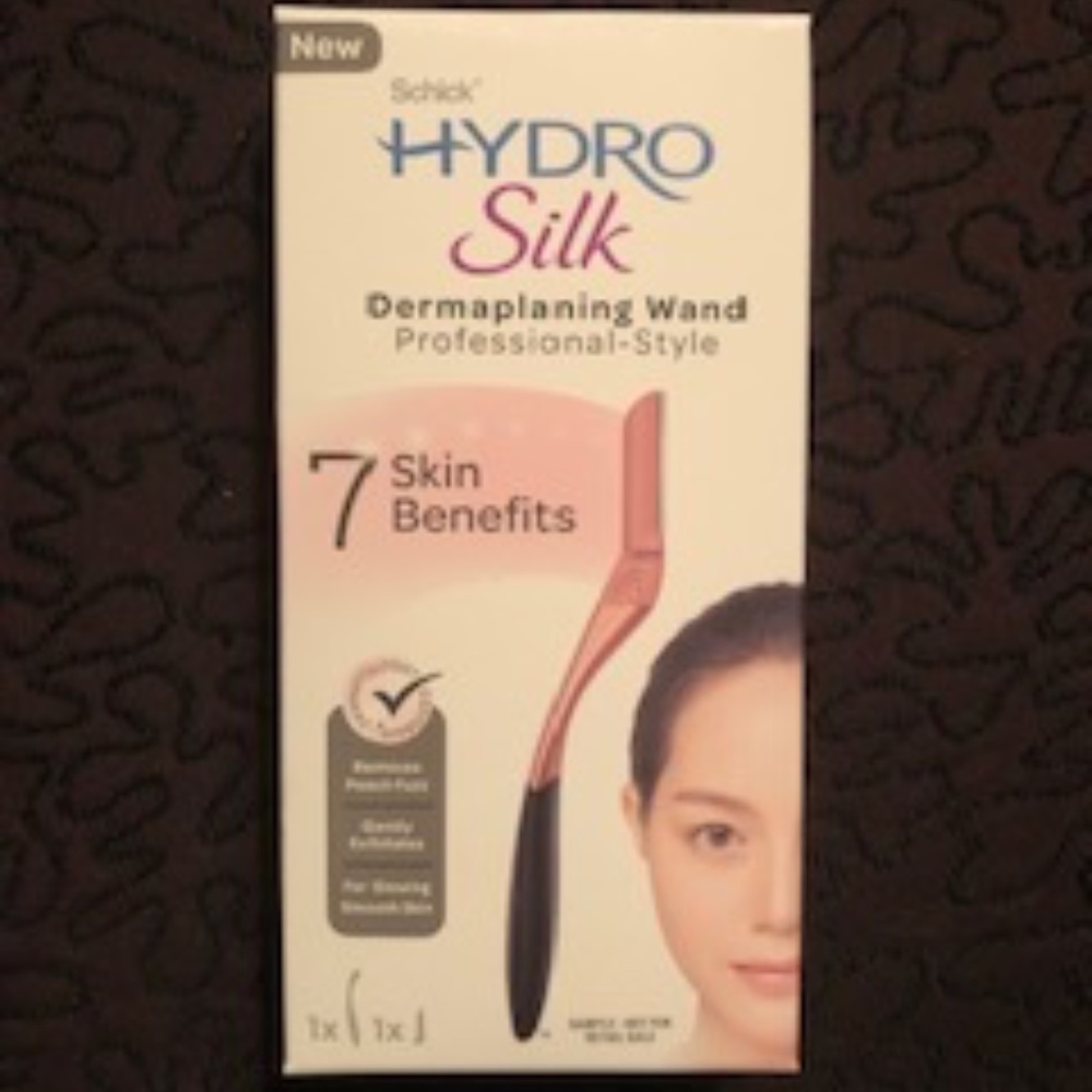 Schick Hydro Silk Dermaplaning Wand *NEW*